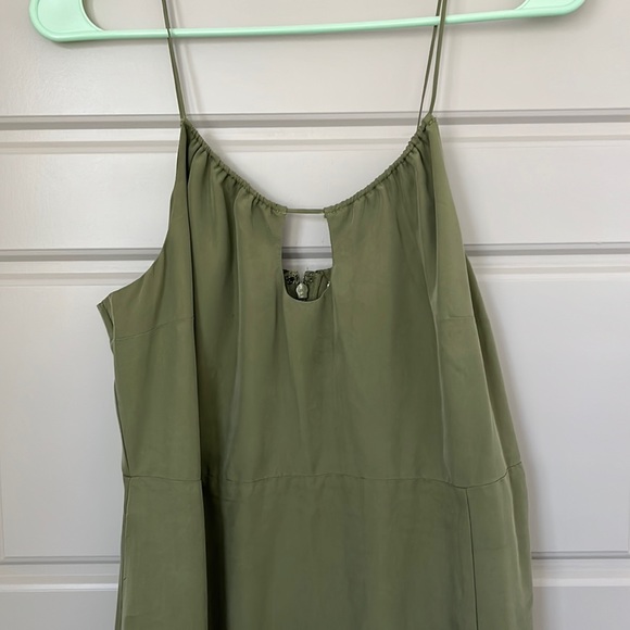 Abercrombie & Fitch keyhole halter midi dress - Picture 5 of 9